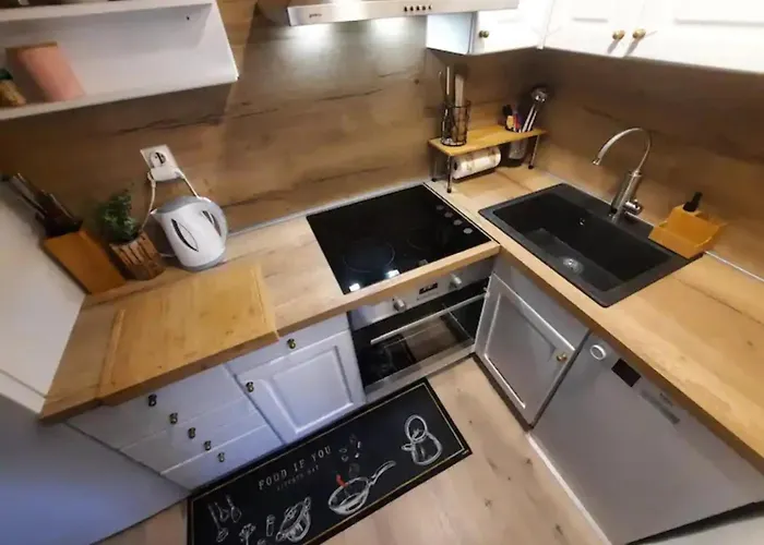 Apartment Two Bedroom With Sea View