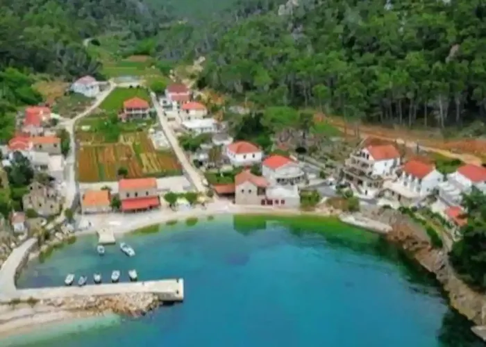 Appartement Two Bedroom With Sea View Poljica (Hvar)