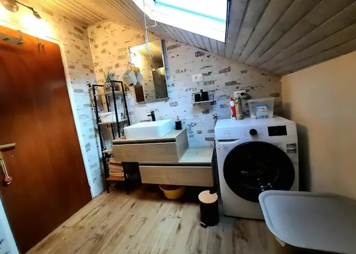 Two Bedroom With Sea View Apartment *